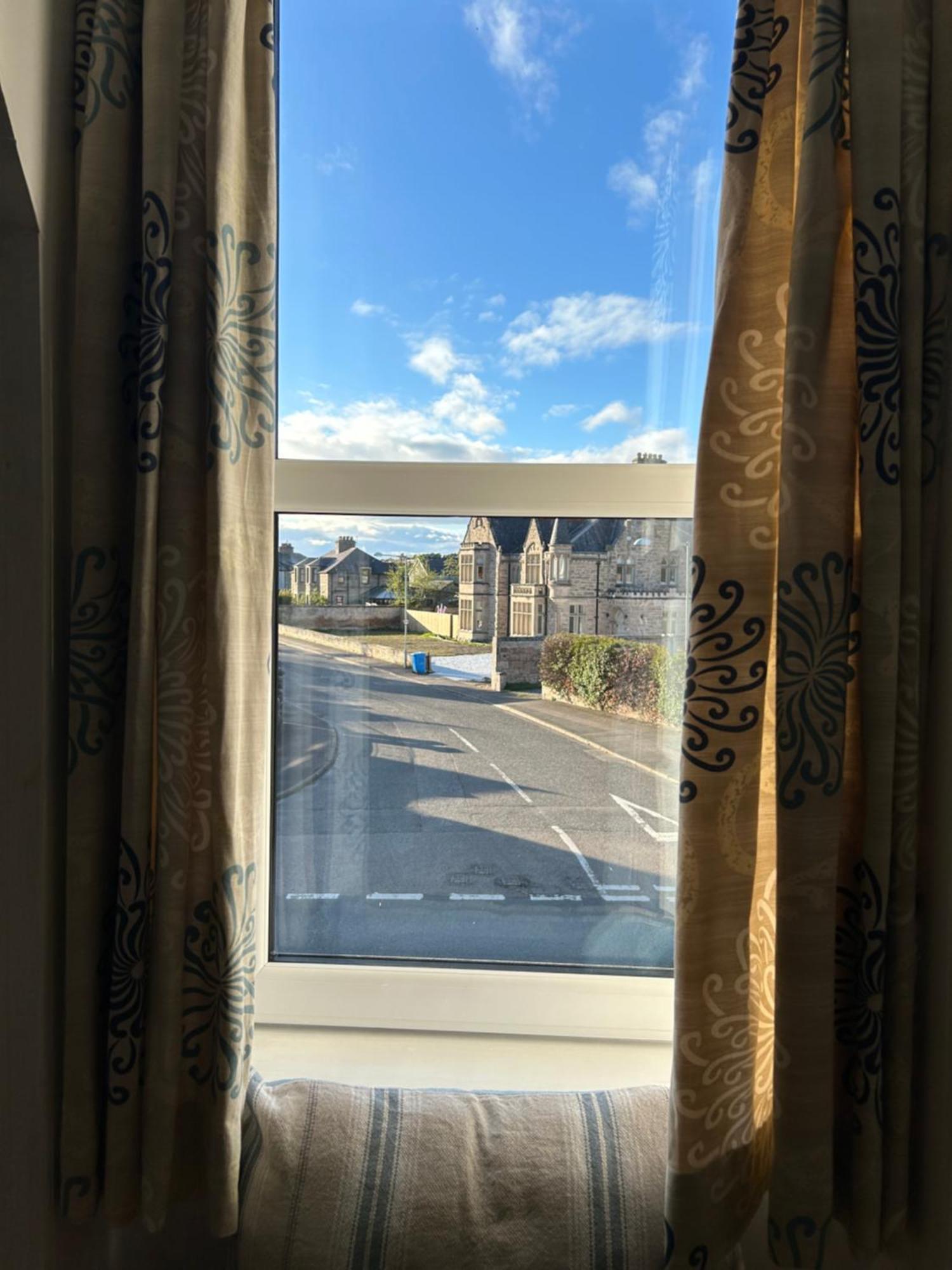 Glen Lyon Lodge Bed And Breakfast Nairn Εξωτερικό φωτογραφία